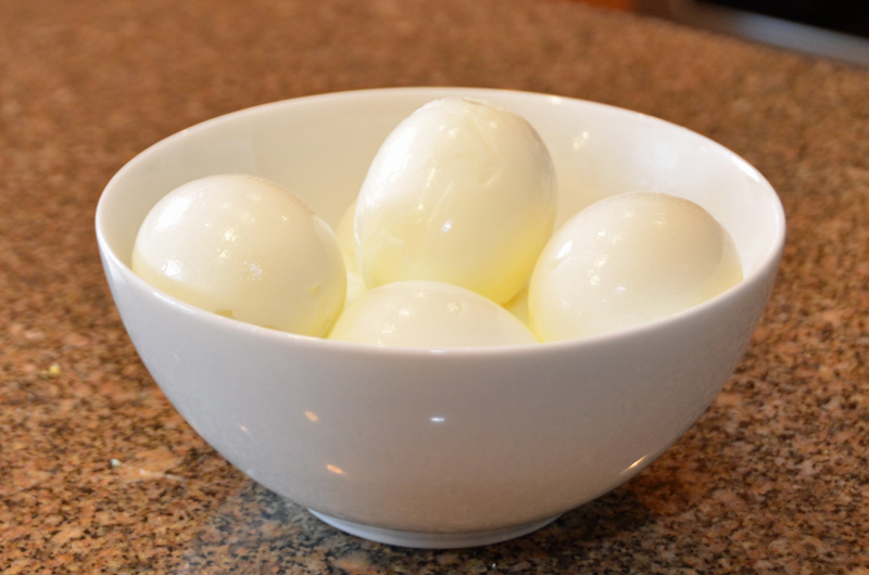 perfectly cooked hard boiled eggs