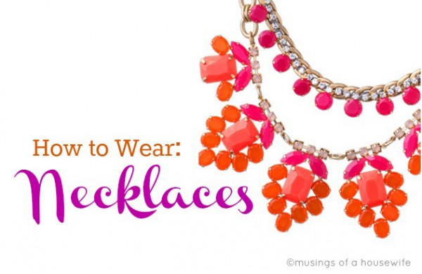 how-to-style-necklaces