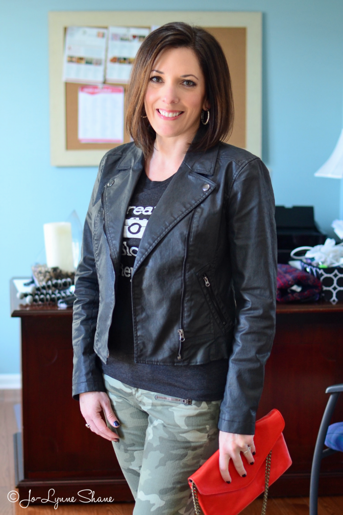 fashion over 40: how to wear camo and graphic tee