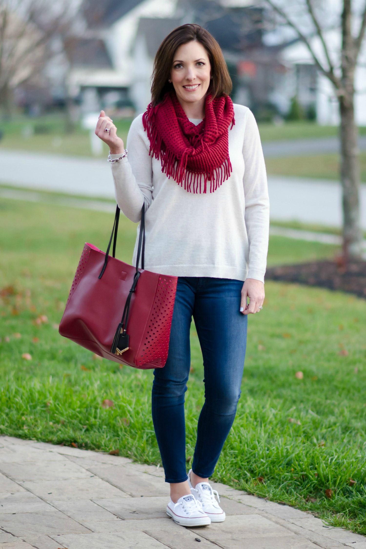WHAT I WORE: OATMEAL SWEATER W/ RED FRINGE SCARF & CONVERSE