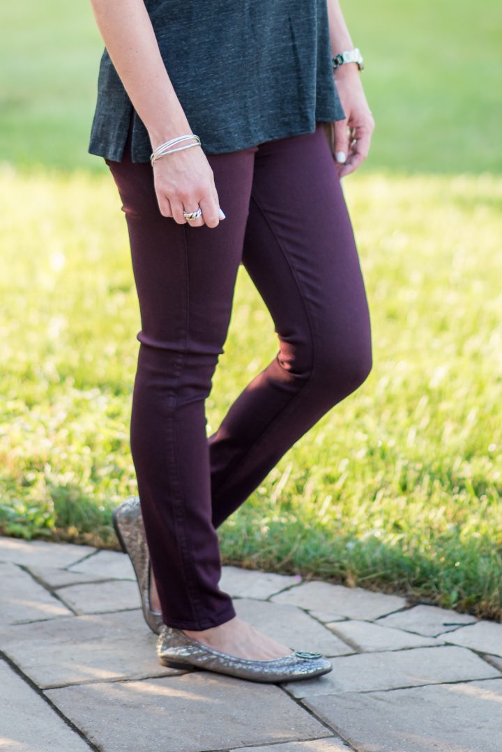 Casual Early Fall Outfit with a Sleeveless Cowl Neck Top