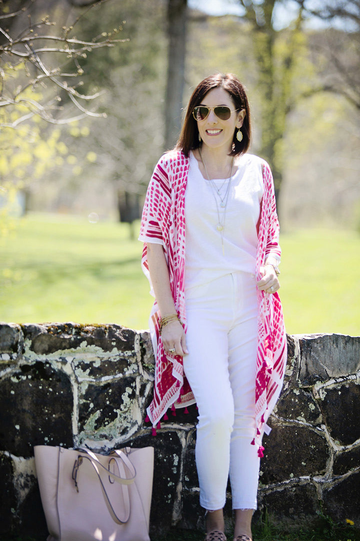 How to Wear a Ruana for Spring and Summer