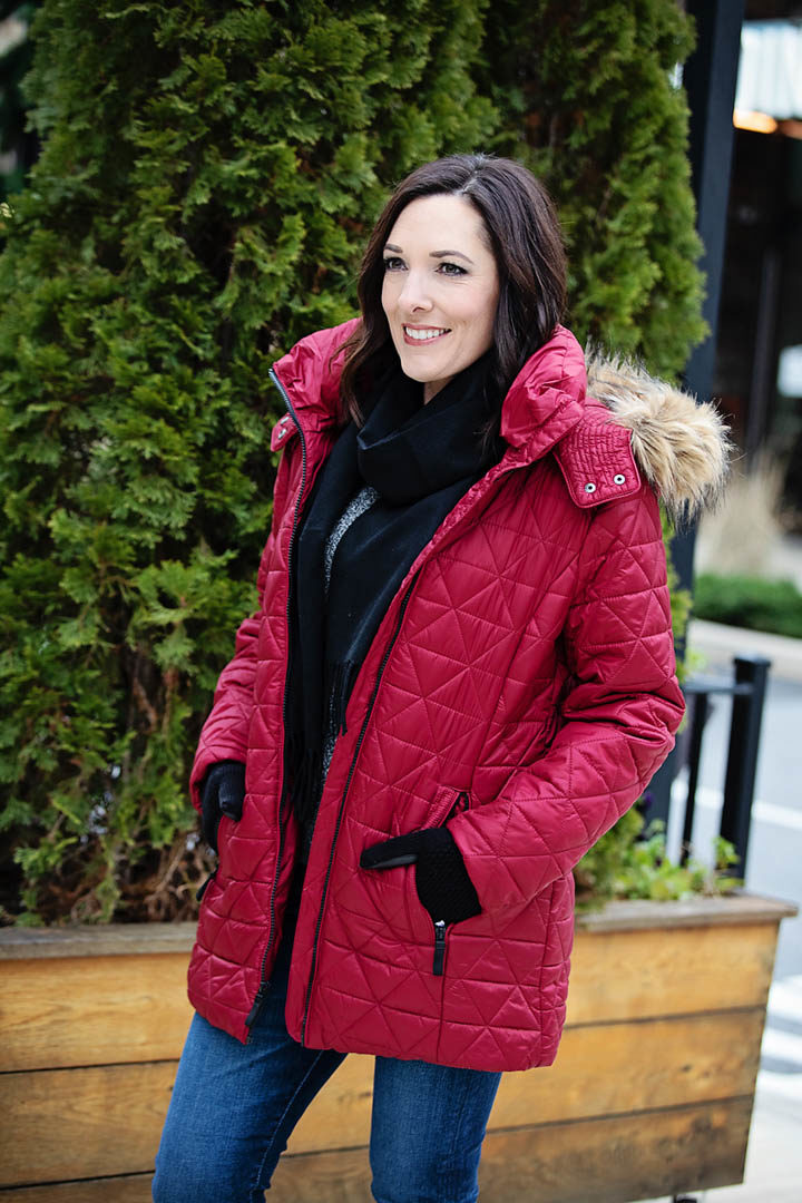 Update your winter outerwear wardrobe at the Lord & Taylor Friends & Family Sale: Save an extra 30% on Marc New York Rosebank Quilted Faux-Fur Trimmed Parka, Calvin Klein Fringed Woven Scarf, and ISOTONER SmartDRI Textured Tech Gloves. #sponsored #lordandtaylor #winterstyle #womensfashion #womenscoats #bootweather
