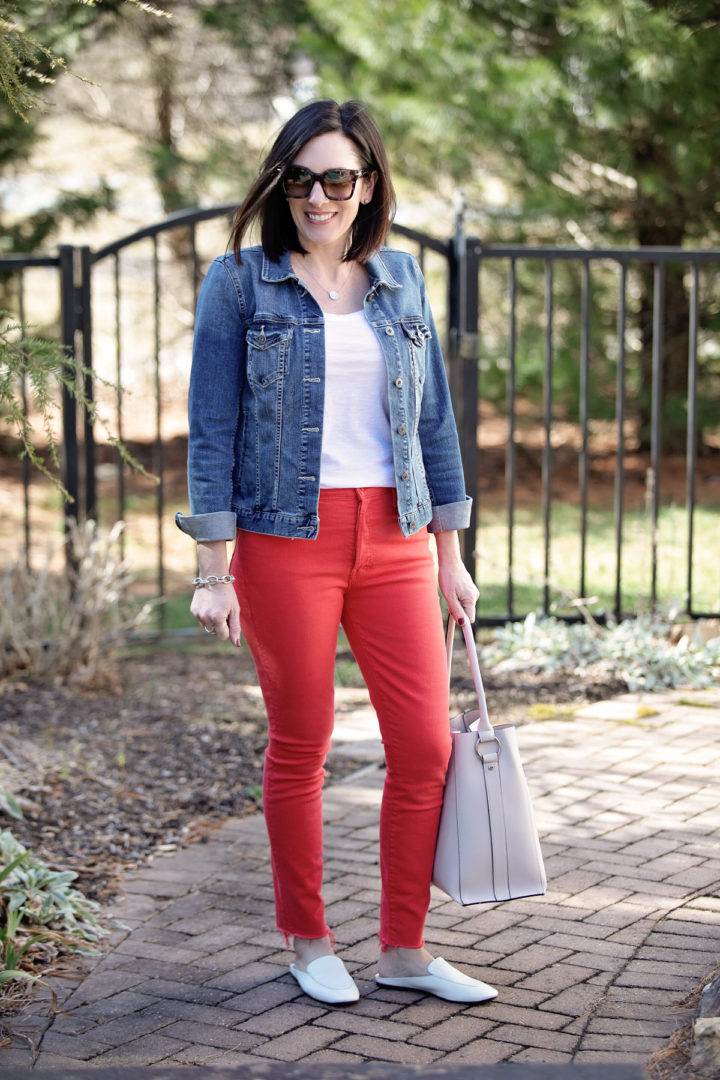 5 Ways to Wear Red Jeans: Red Jeans + White Tee & Denim Jacket