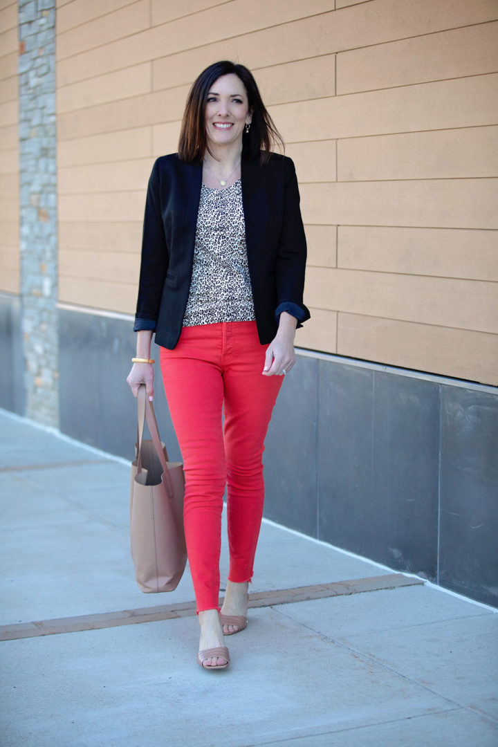 5 Ways to  Wear Red Jeans: Red Jeans + Black Blazer & Leopard Sweater
