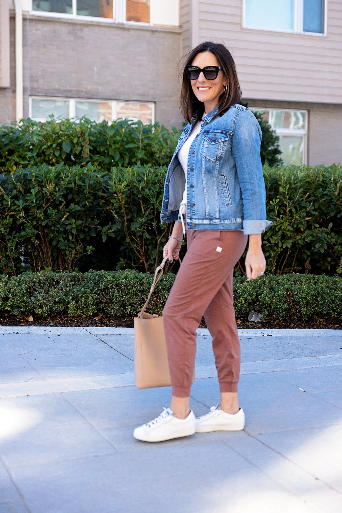 Luxe Vuori Pants That Can Go Anywhere: 2 Outfit Ideas - The Mom Edit